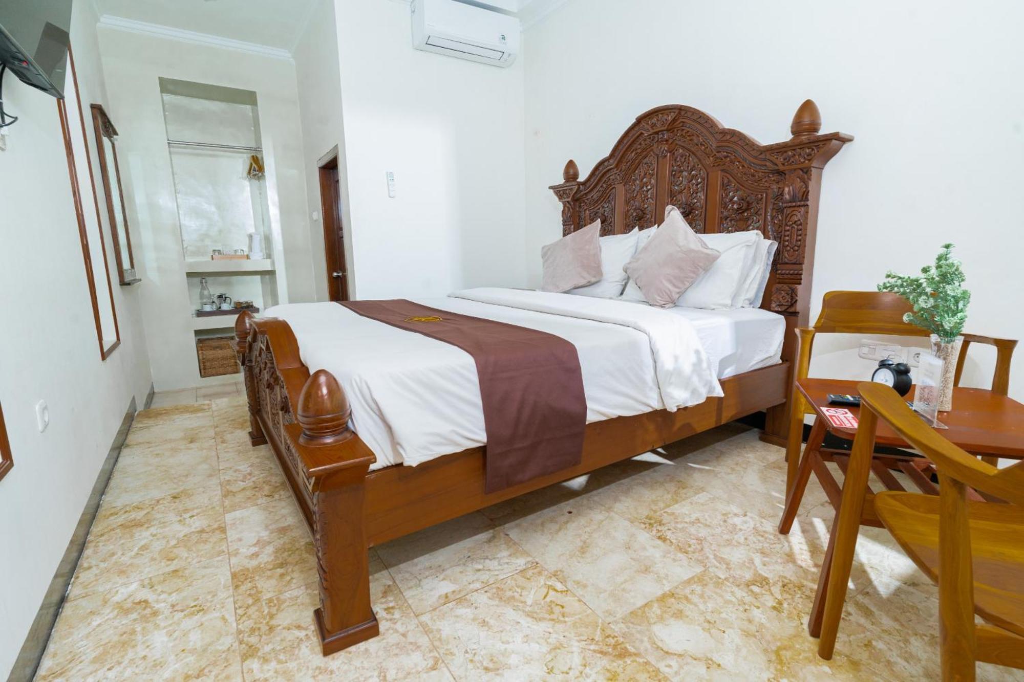 Padi Heritage Hotel Malang Buitenkant foto